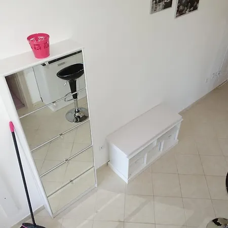 Apartment Olive Ugljan