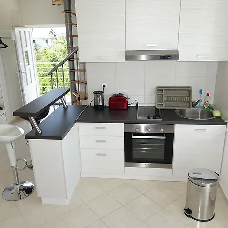 Olive ウグリャン