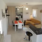 Apartment Olive Ugljan